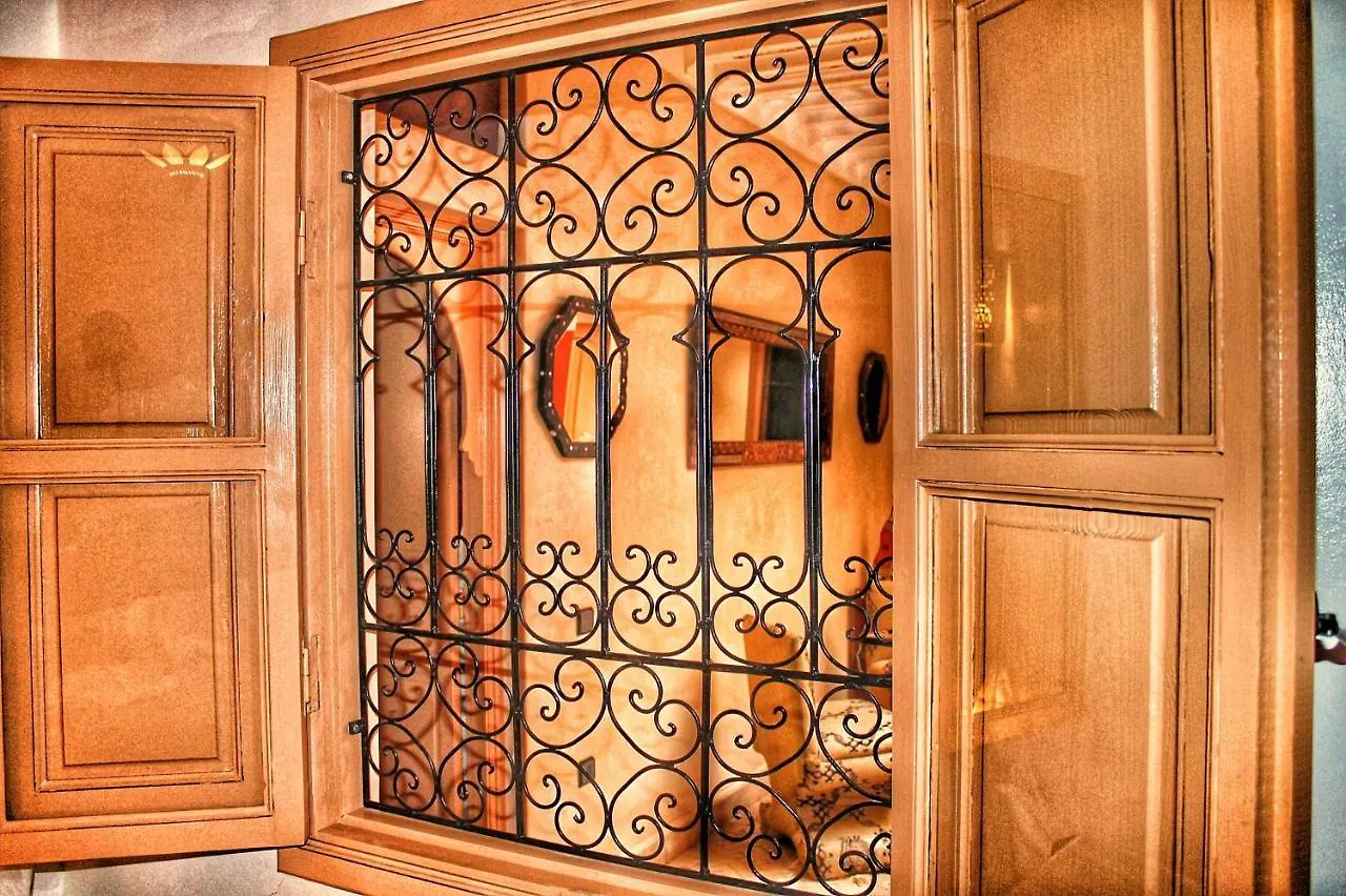 Bed & Breakfast Riad Dar Nakhla & Rooftop Jacuzzi Marrakesh Marocko