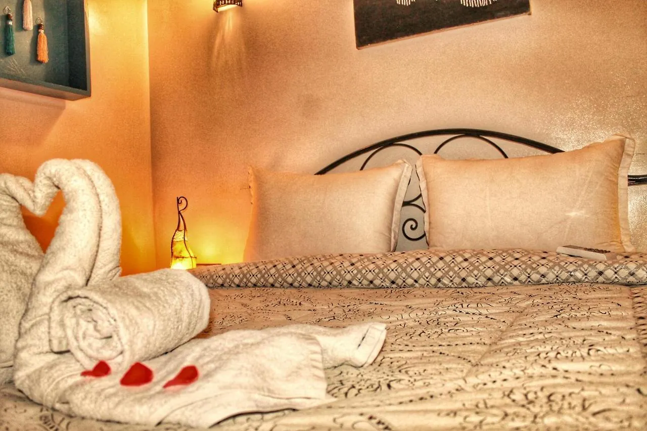 Riad Dar Nakhla & Rooftop Jacuzzi Marrakesh