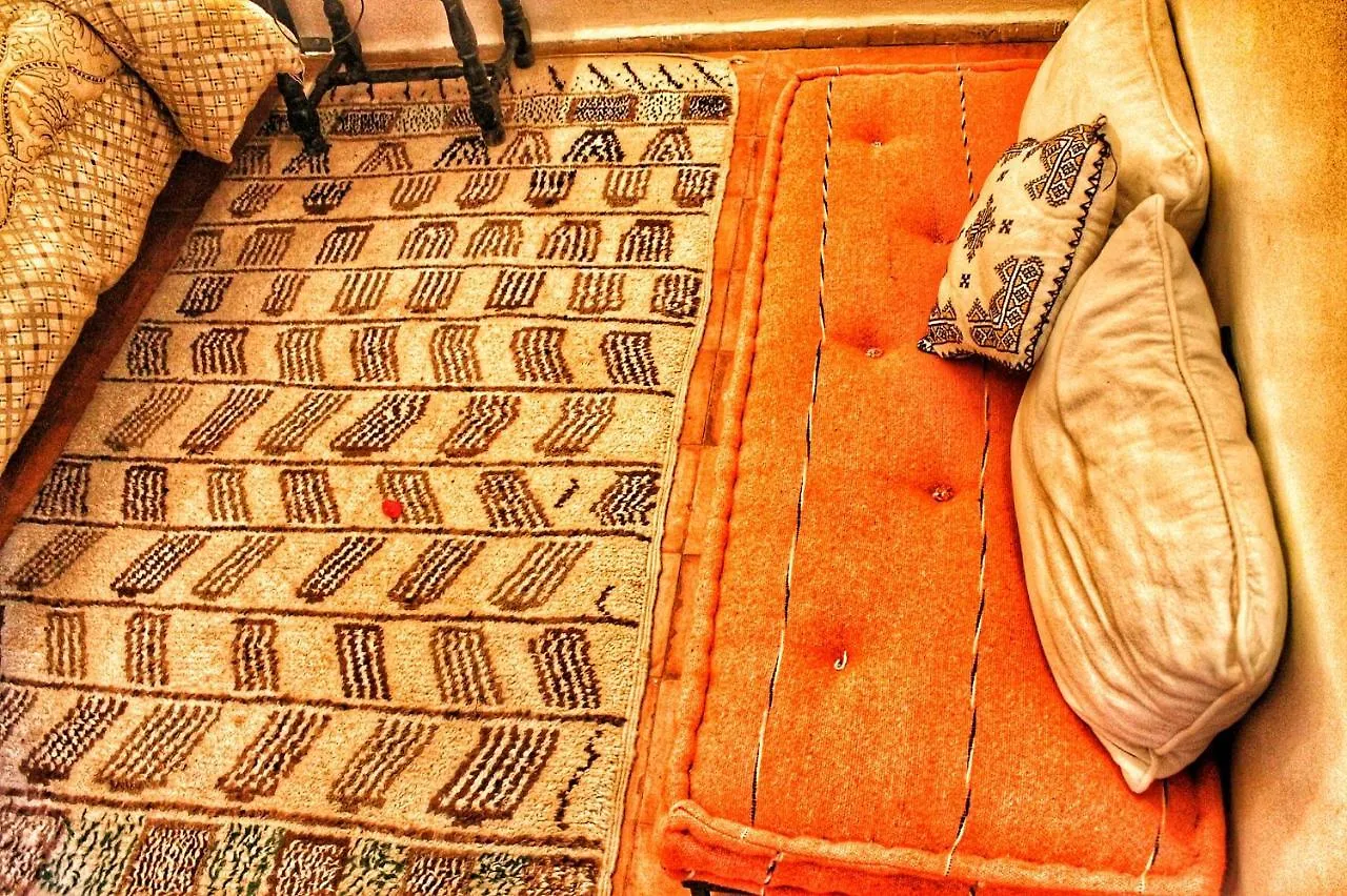 Bed & Breakfast Riad Dar Nakhla & Rooftop Jacuzzi Marrakesh