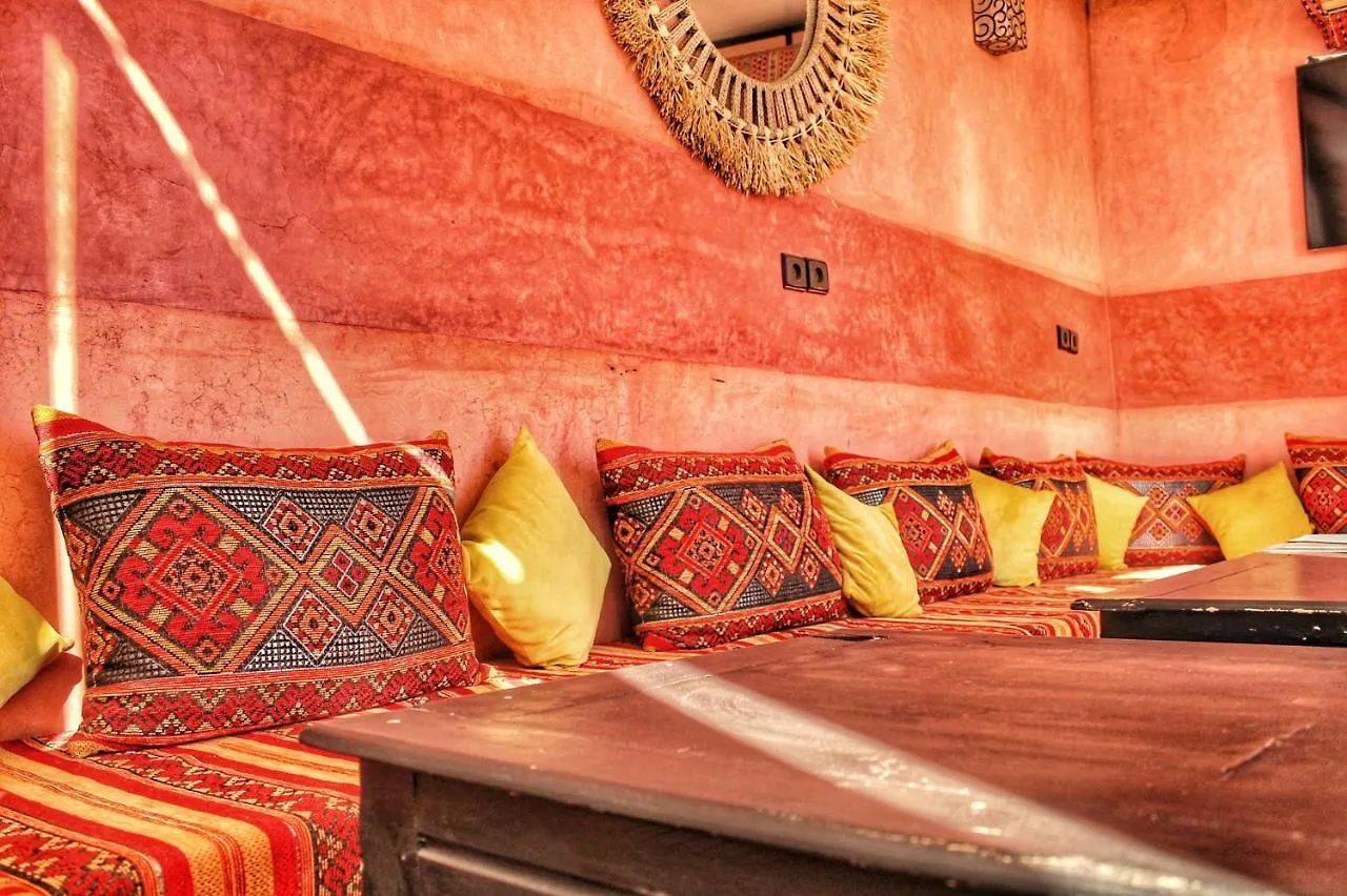 Bed & Breakfast Riad Dar Nakhla & Rooftop Jacuzzi Marrakesh Marocko