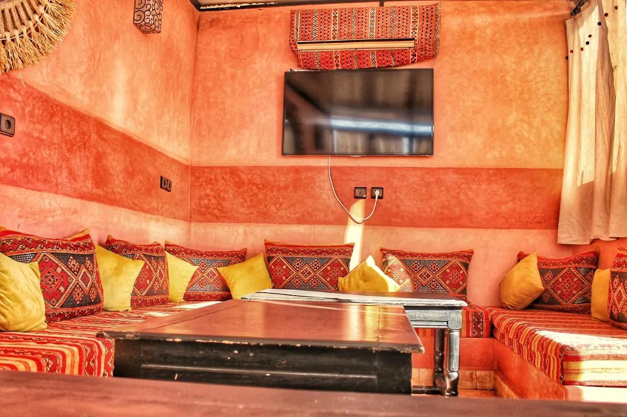 Riad Dar Nakhla & Rooftop Jacuzzi Marrakesh 0*,